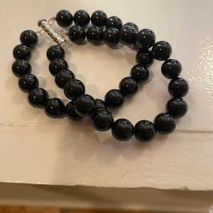 Black beaded bracelet